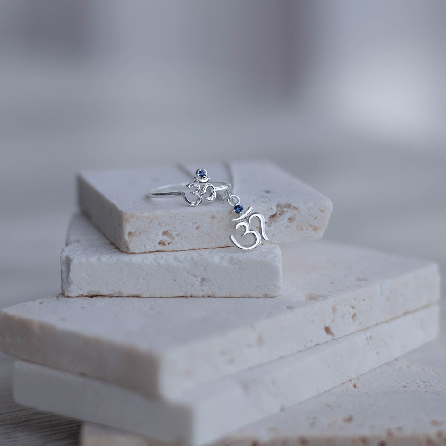 Anillo Pranava