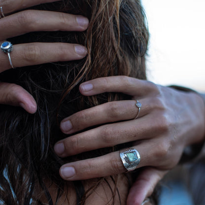 Anillo Vikram