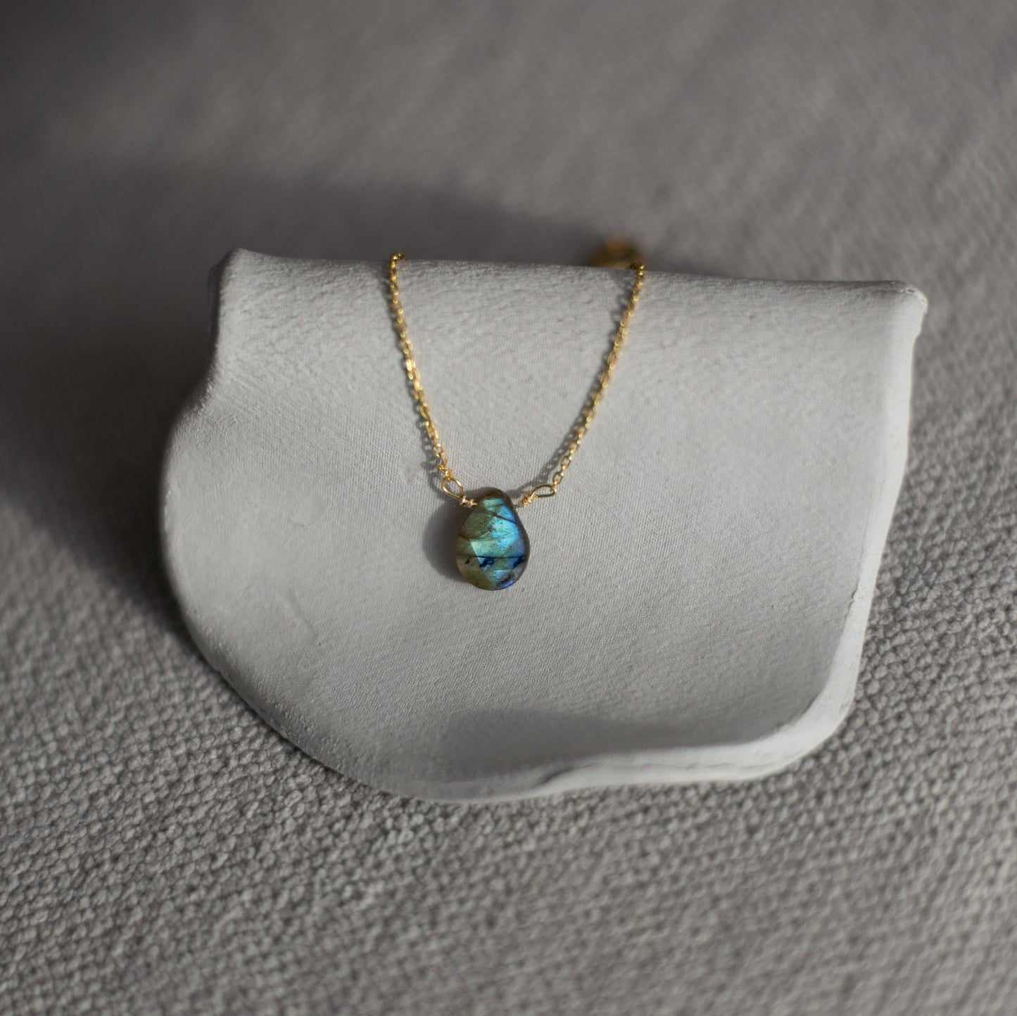 Collar Raksha