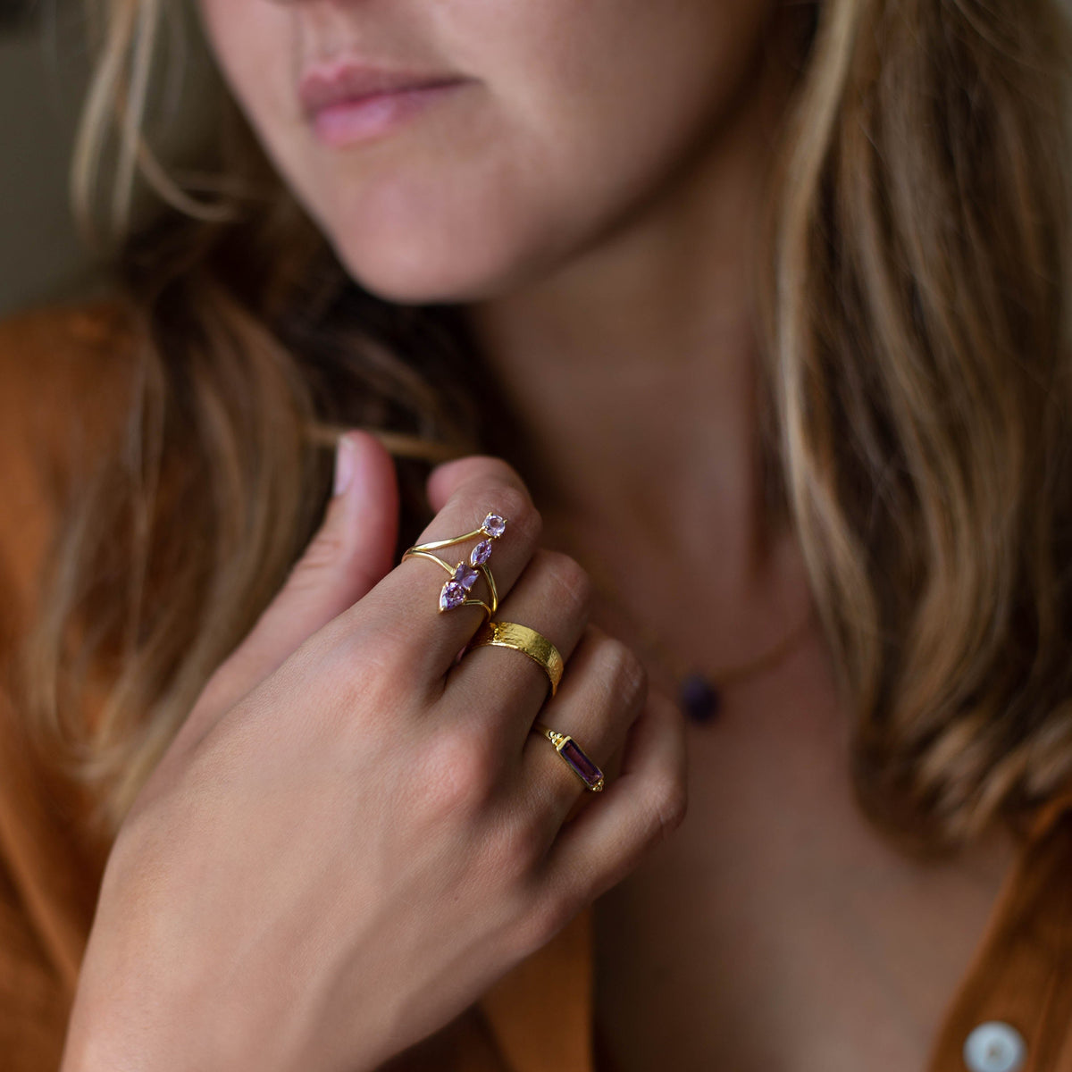 Anillo Nila