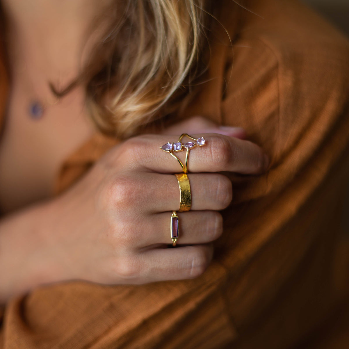 Anillo Nila