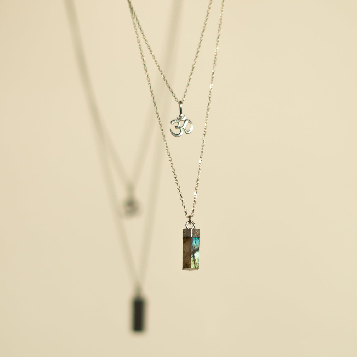 Collar Vikasa Ohm