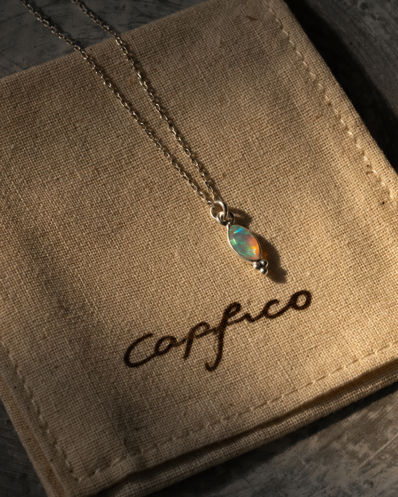 Collar Aya Ópalo